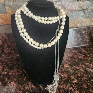 Stella & Dot Long Pearl Neclace